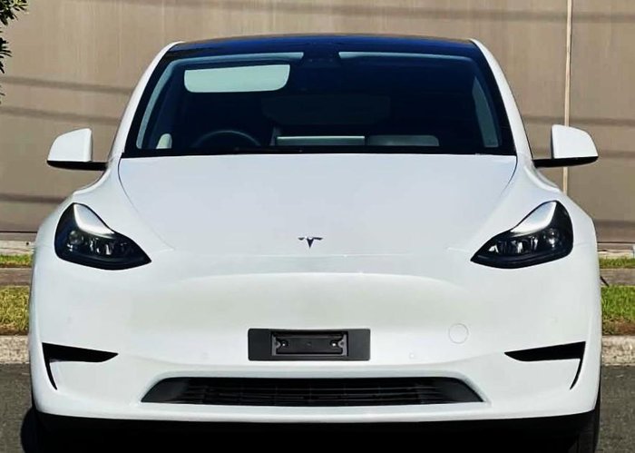 2022 Tesla Model Y Rear-Wheel Drive