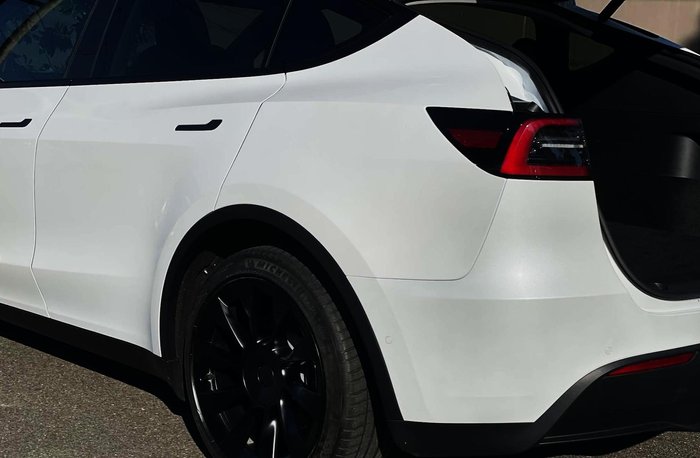 2022 Tesla Model Y Rear-Wheel Drive