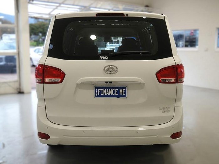 2025 LDV G10