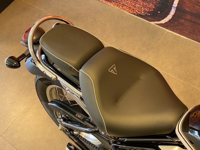 2026 Triumph Bonneville Speedmaster Speedmaster Black
