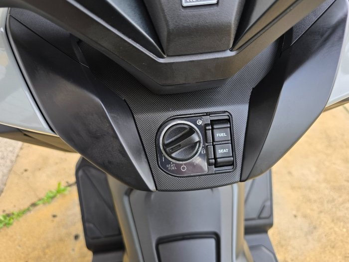 2025 HONDA FORZA 350 (NSS350A) GREY