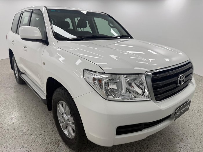 2010 Toyota Landcruiser GXL VDJ200R MY10 4X4 Constant Glacier White