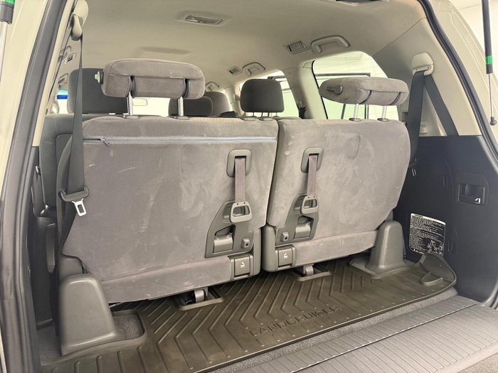 2010 Toyota Landcruiser GXL VDJ200R MY10 4X4 Constant Glacier White
