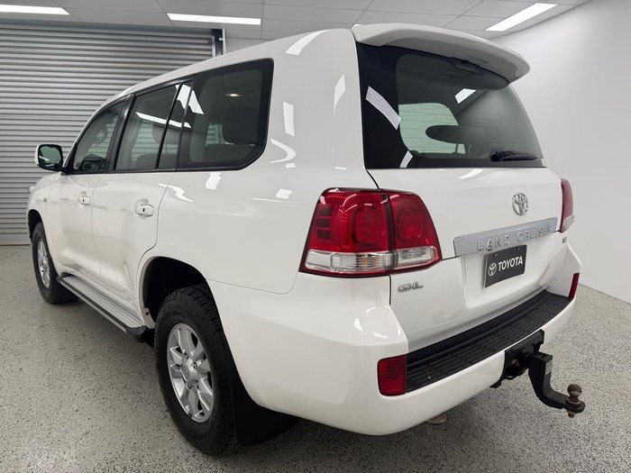 2010 Toyota Landcruiser GXL VDJ200R MY10 4X4 Constant Glacier White