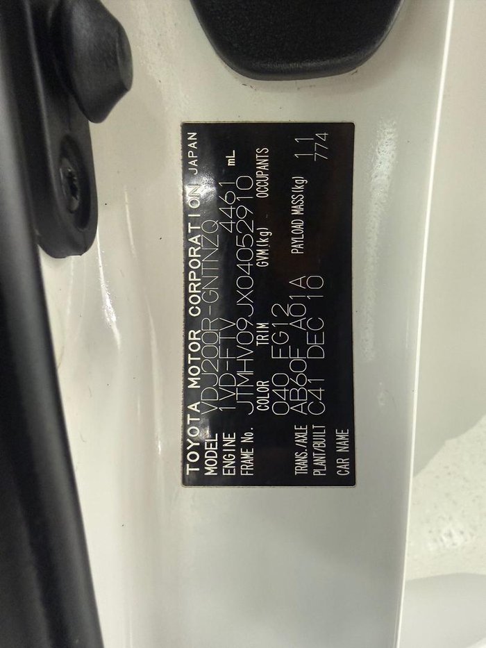 2010 Toyota Landcruiser GXL VDJ200R MY10 4X4 Constant Glacier White