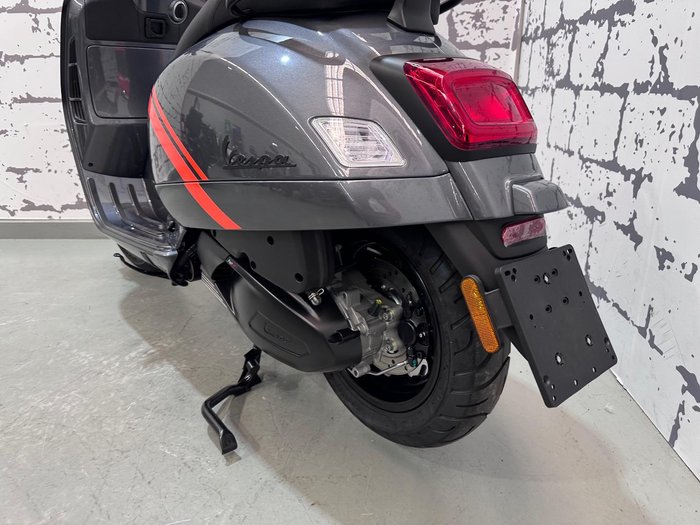2024 Vespa GTV 300 GTV Grey