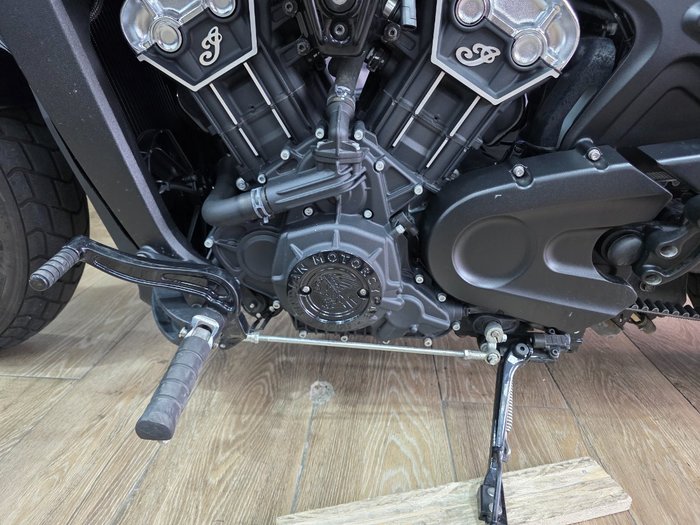 2021 INDIAN SCOUT BOBBER