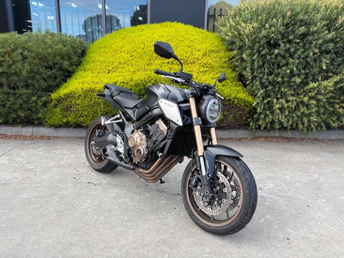 2022 Honda CB650R Black