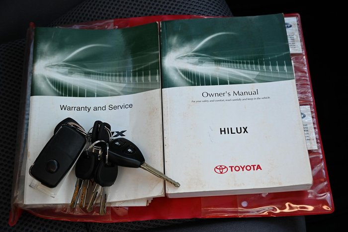 2014 Toyota Hilux SR