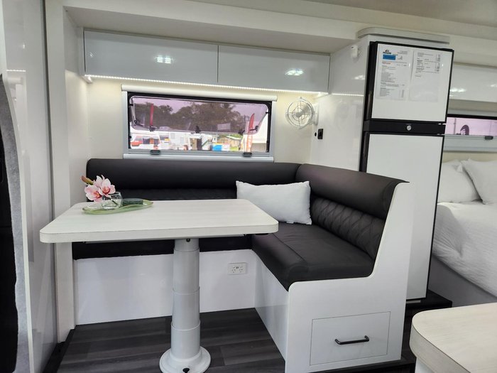 2026 Paradise MotorHomes INTEGRITY CLUB DELUXE (AWD) IMMEDIATE DELIVERY