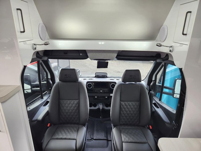 2026 Paradise MotorHomes INTEGRITY CLUB DELUXE (AWD) IMMEDIATE DELIVERY