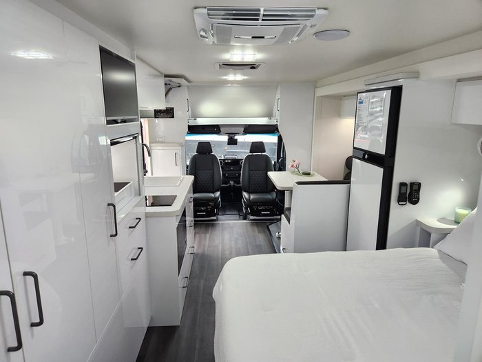 2026 Paradise MotorHomes INTEGRITY CLUB DELUXE (AWD) IMMEDIATE DELIVERY