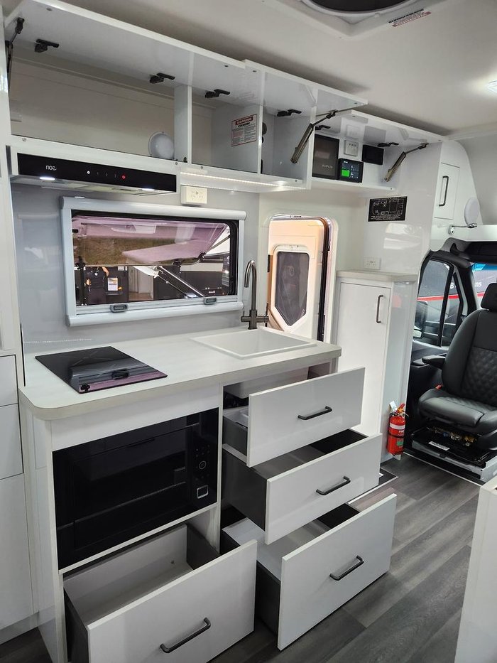 2026 Paradise MotorHomes INTEGRITY CLUB DELUXE (AWD) IMMEDIATE DELIVERY