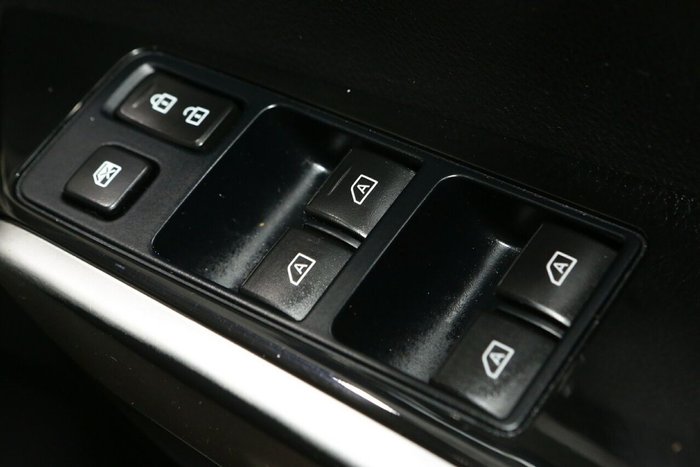 2023 Mitsubishi Pajero Sport GLS