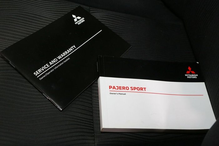 2023 Mitsubishi Pajero Sport GLS
