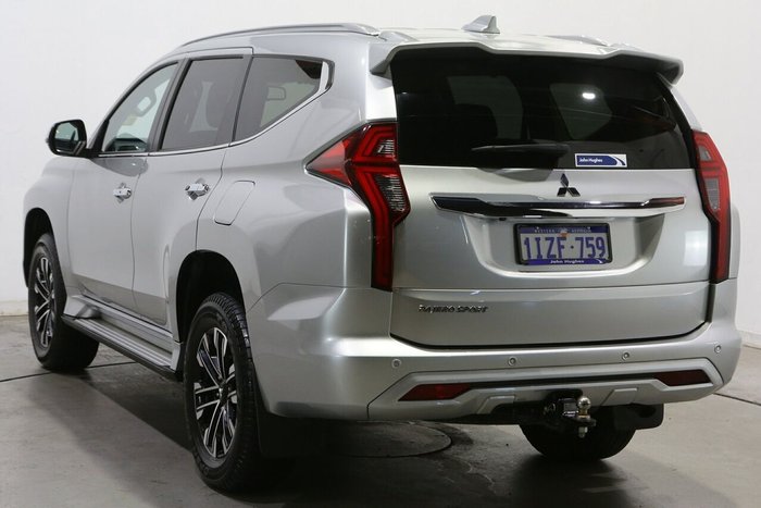 2023 Mitsubishi Pajero Sport GLS