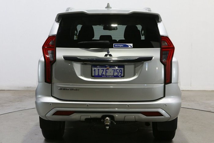 2023 Mitsubishi Pajero Sport GLS