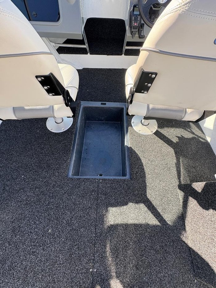 2026 QUINTREX 450 Fishabout
