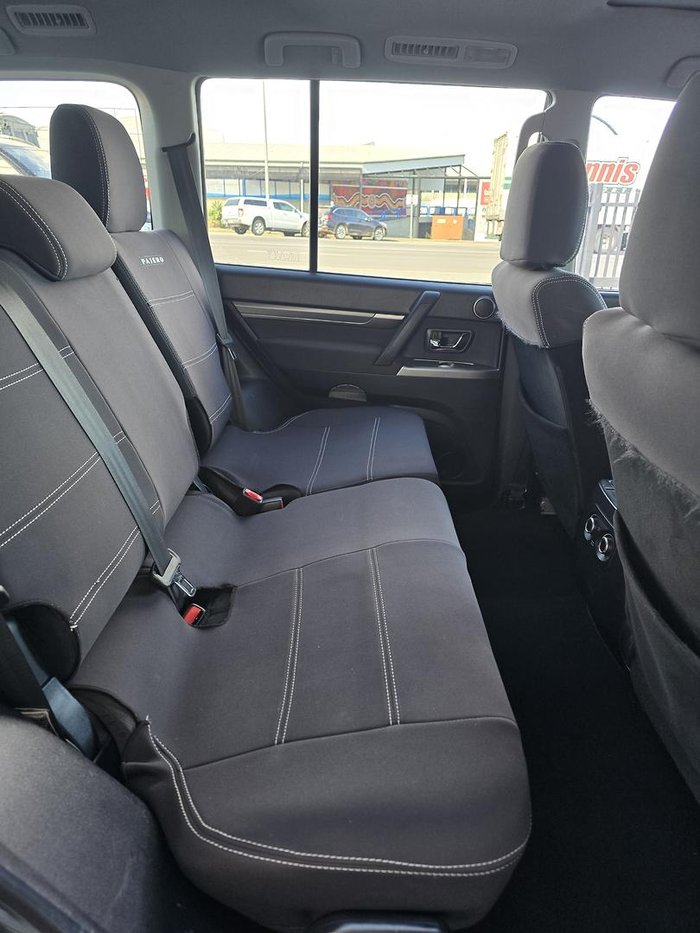 2011 Mitsubishi Pajero GLX