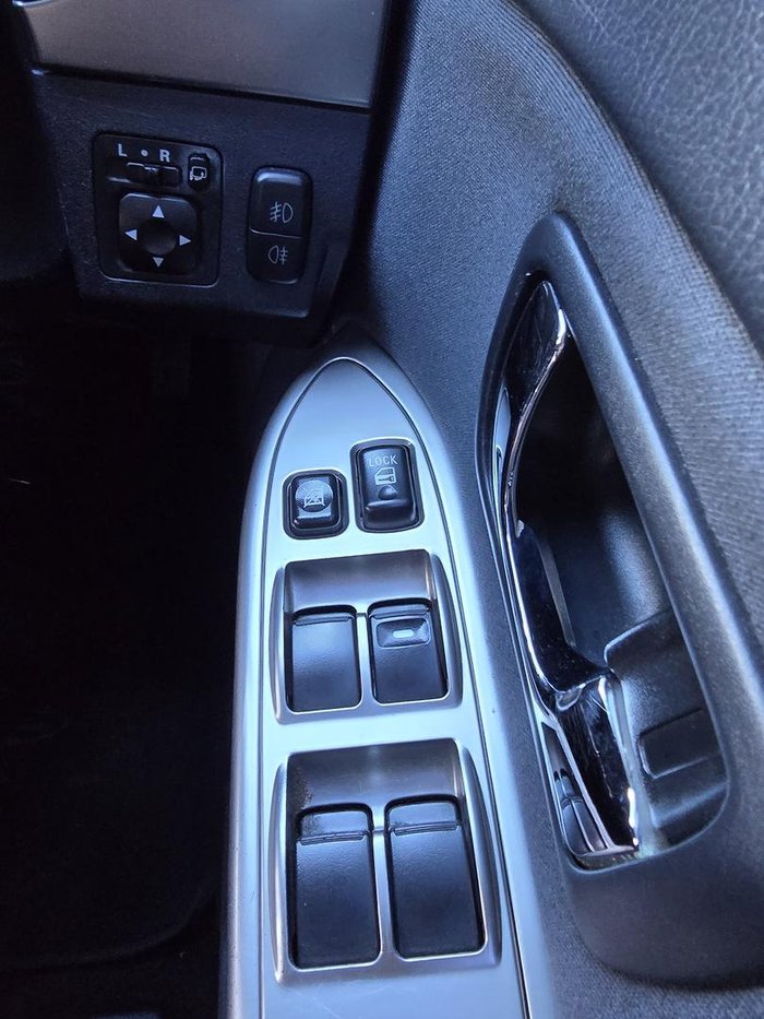 2011 Mitsubishi Pajero GLX