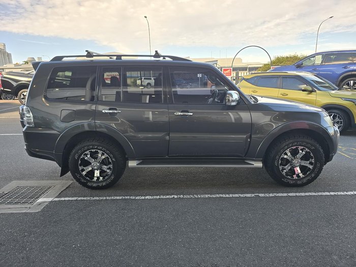 2011 Mitsubishi Pajero GLX