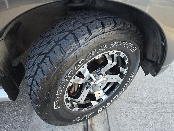 2011 Mitsubishi Pajero GLX