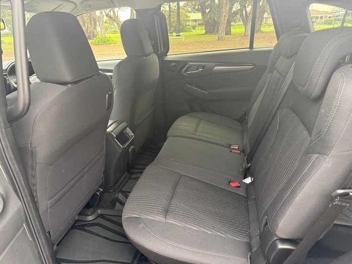 2025 Isuzu MU-X LS-U