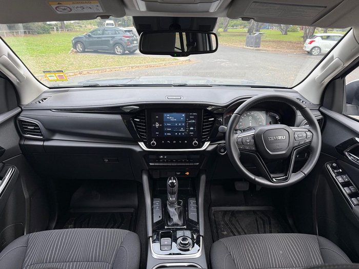 2025 Isuzu MU-X LS-U