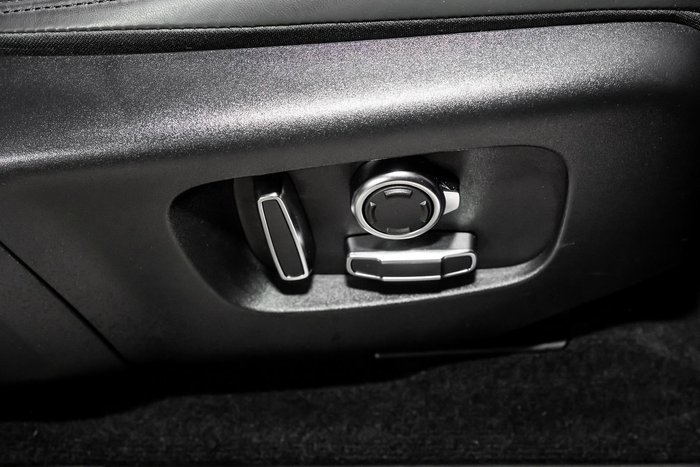 2023 Land Rover Range Rover Evoque P250 Autobiography