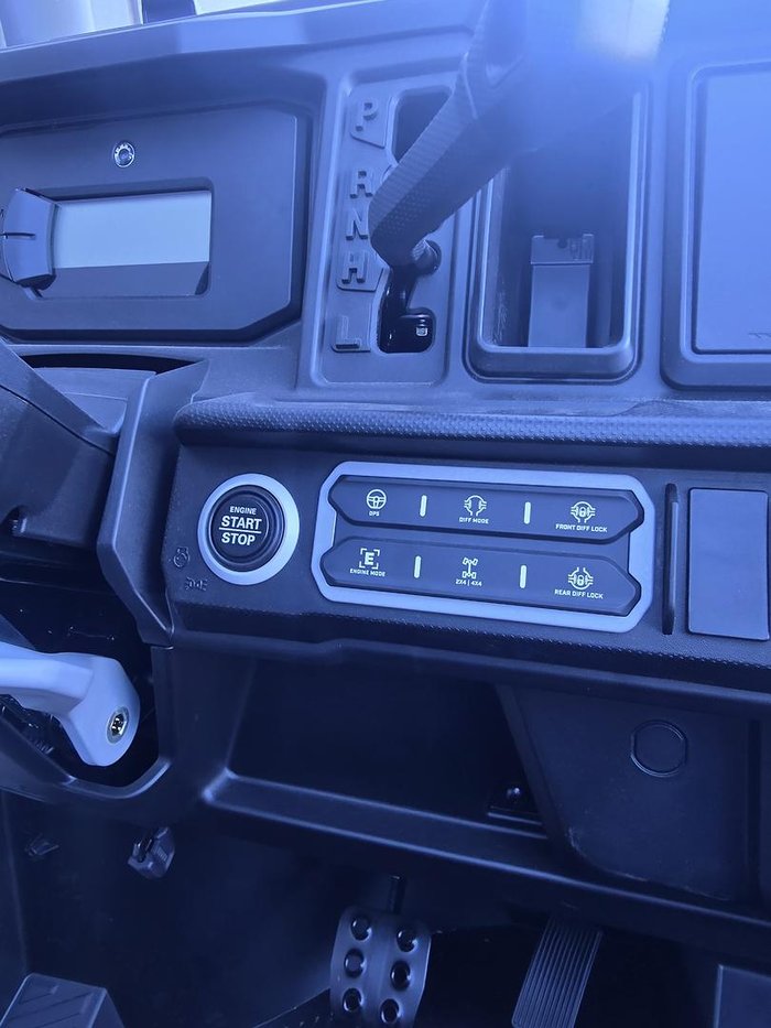 2026 Can-Am Defender X MR HD11 Defender