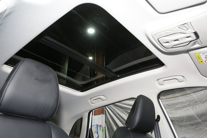 2025 MG ZS Essence Hybrid+