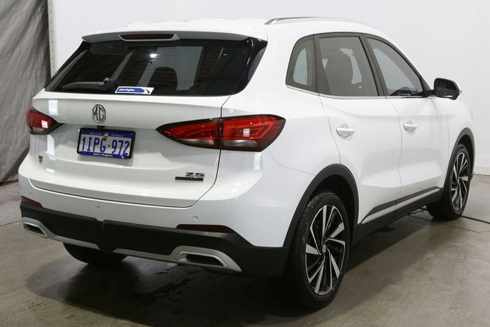 2025 MG ZS Essence Hybrid+