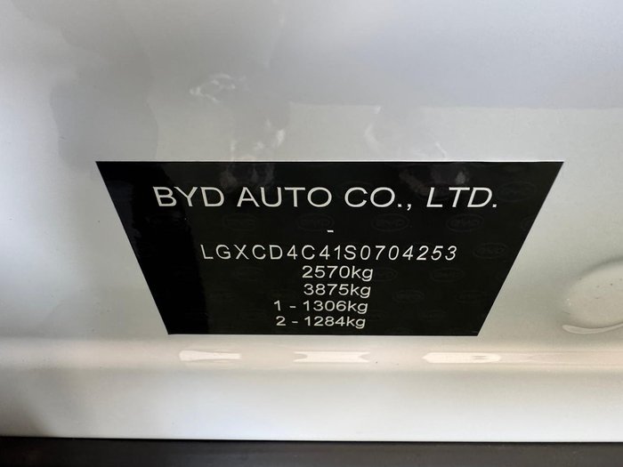 2025 BYD SEALION 6 Premium Extended Range