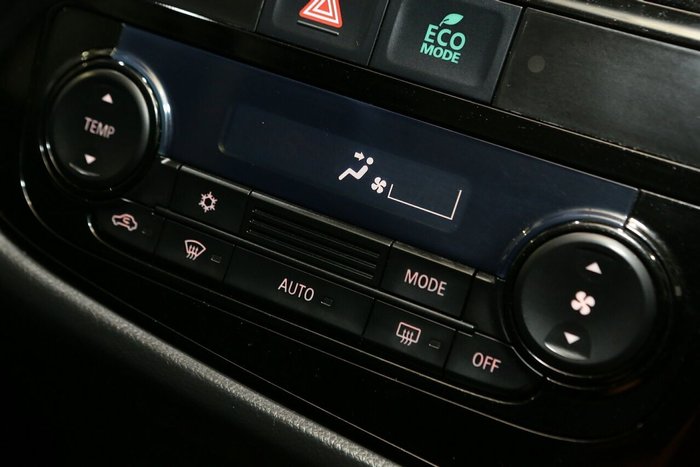 2015 Mitsubishi Outlander LS