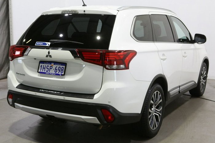 2015 Mitsubishi Outlander LS
