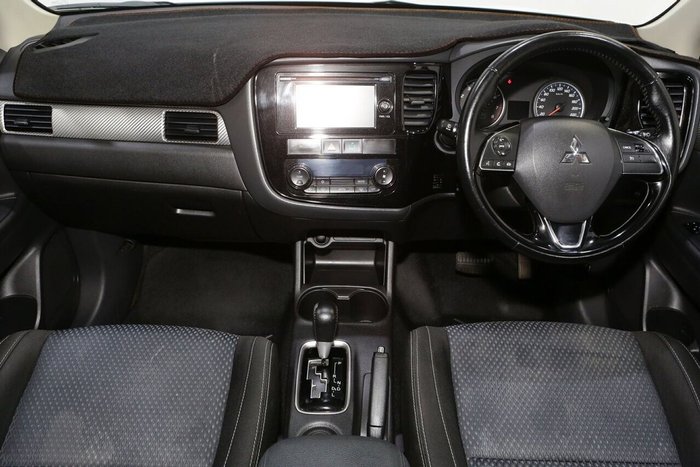 2015 Mitsubishi Outlander LS
