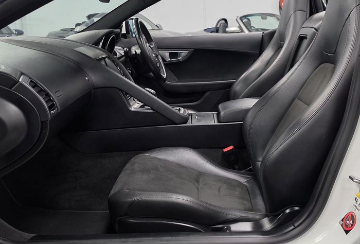 2016 Jaguar F-TYPE X152 MY17 Polaris White