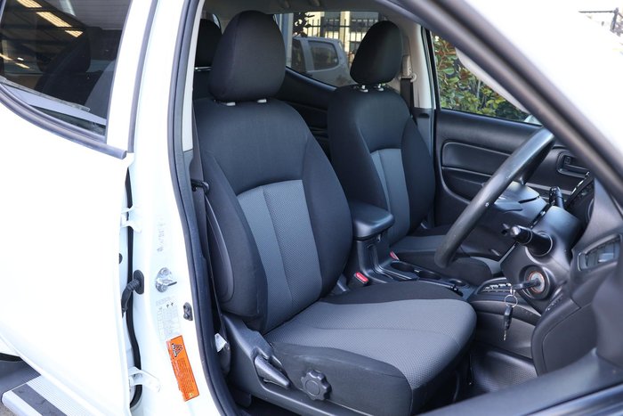 2019 Mitsubishi Triton GLX ADAS