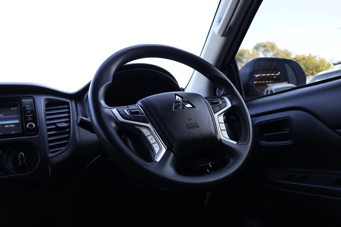 2019 Mitsubishi Triton GLX ADAS
