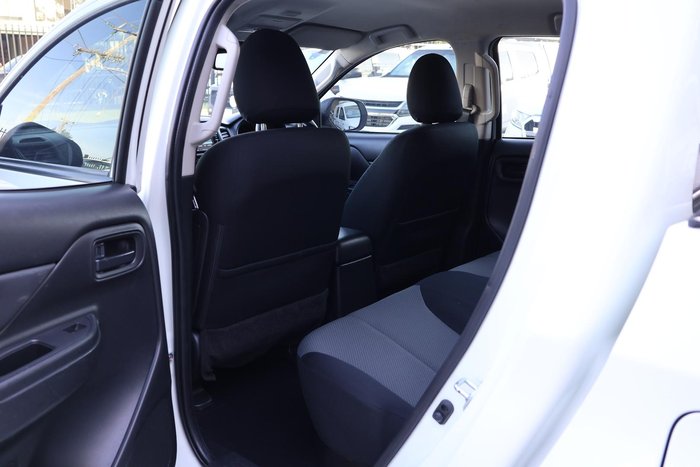 2019 Mitsubishi Triton GLX ADAS