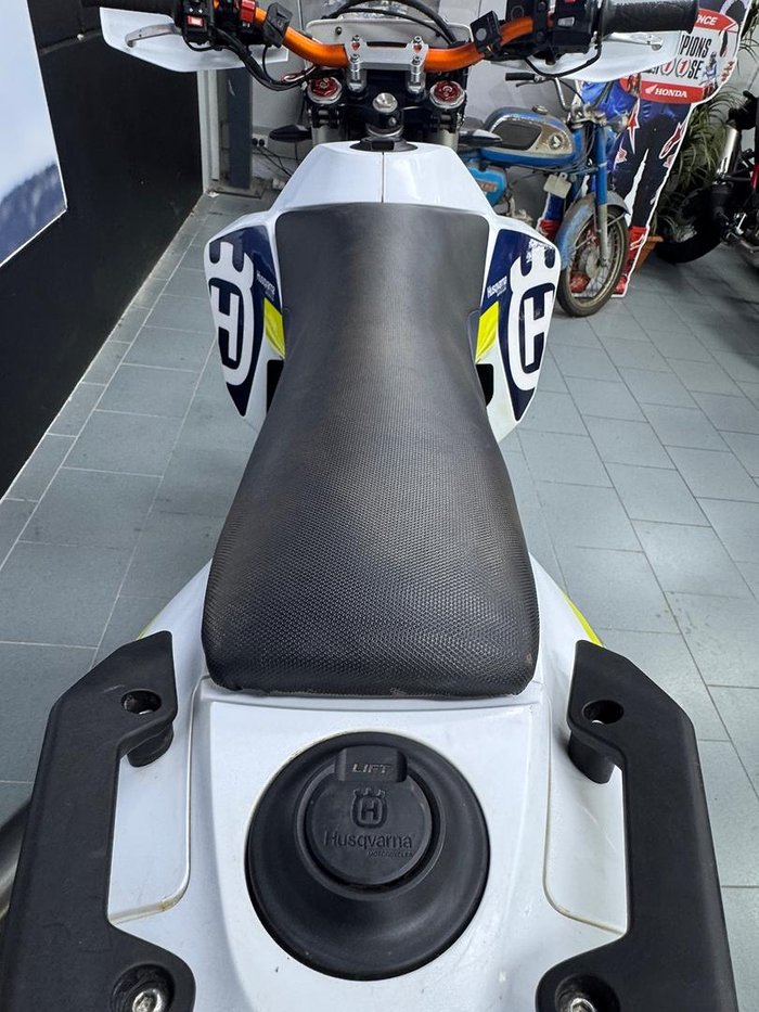2020 Husqvarna 701 ENDURO LR 701 White