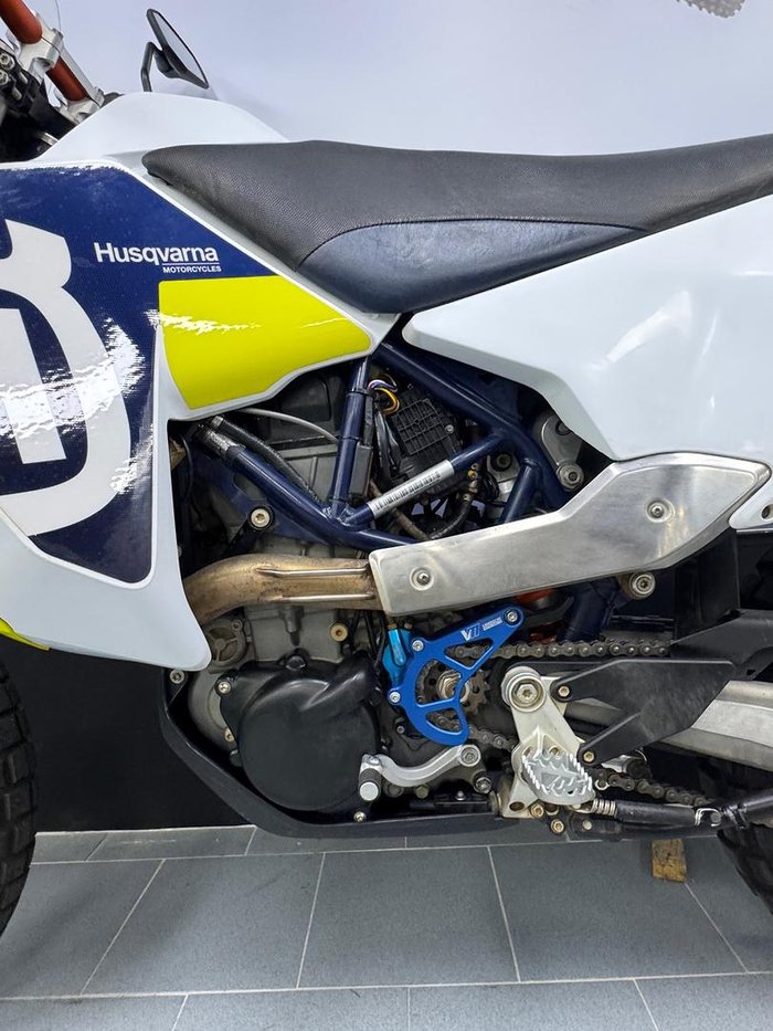 2020 Husqvarna 701 ENDURO LR 701 White