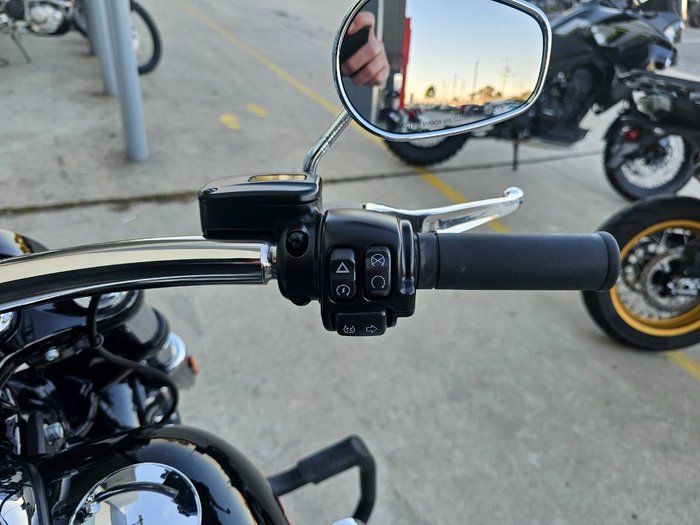 2023 HARLEY-DAVIDSON FXBR BREAKOUT (117) Black