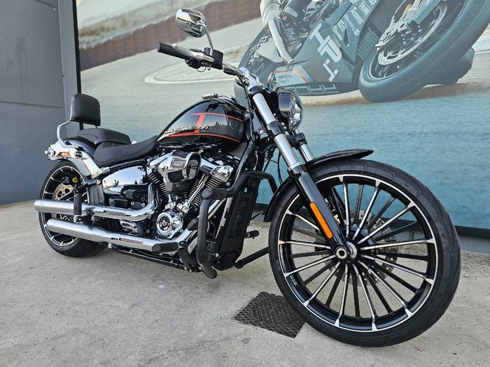2023 HARLEY-DAVIDSON FXBR BREAKOUT (117) Black
