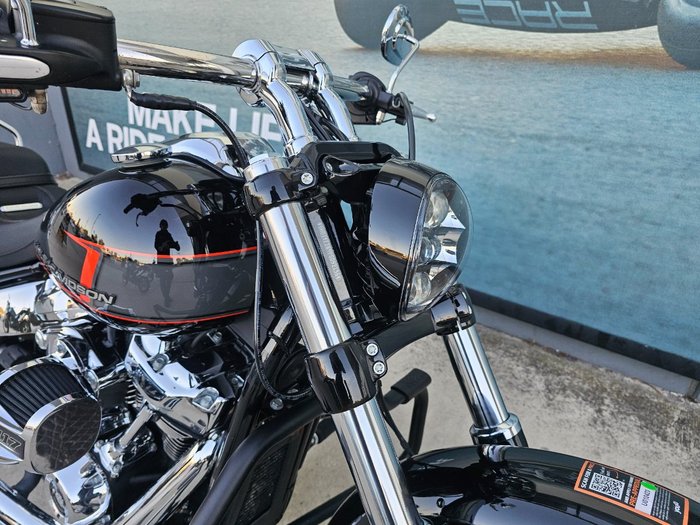 2023 HARLEY-DAVIDSON FXBR BREAKOUT (117) Black