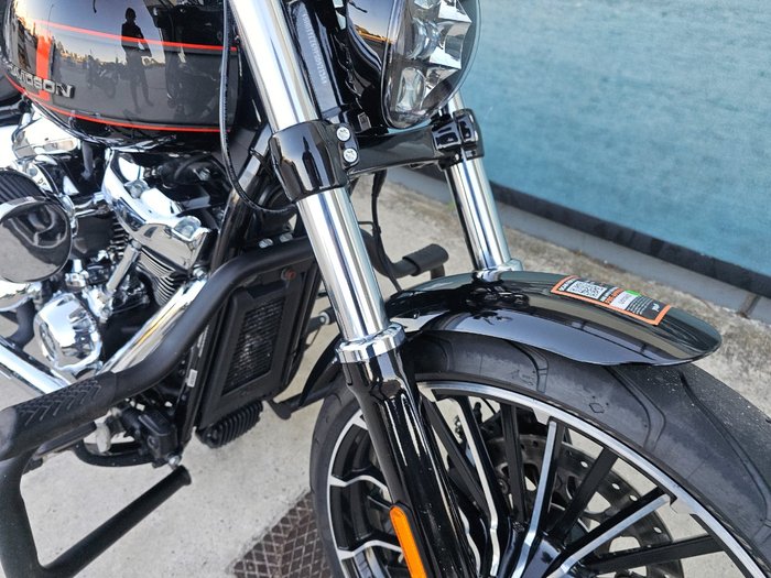 2023 HARLEY-DAVIDSON FXBR BREAKOUT (117) Black