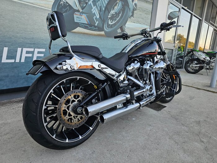 2023 HARLEY-DAVIDSON FXBR BREAKOUT (117) Black