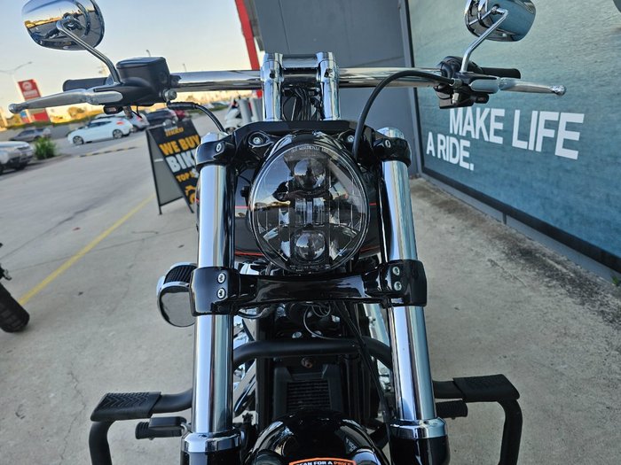 2023 HARLEY-DAVIDSON FXBR BREAKOUT (117) Black