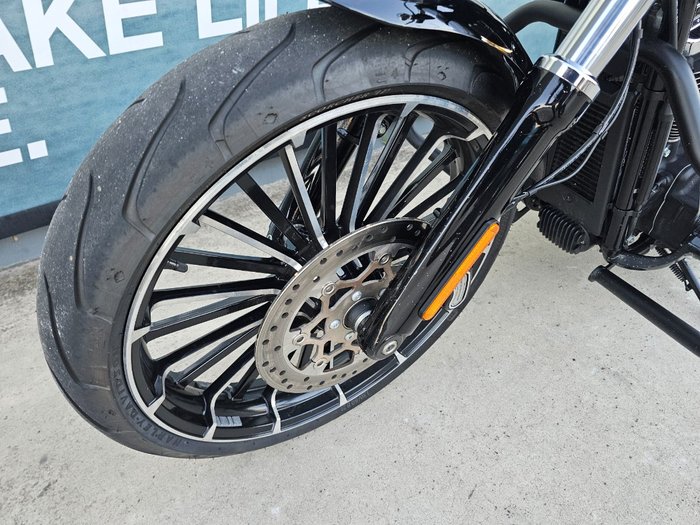 2023 HARLEY-DAVIDSON FXBR BREAKOUT (117) Black