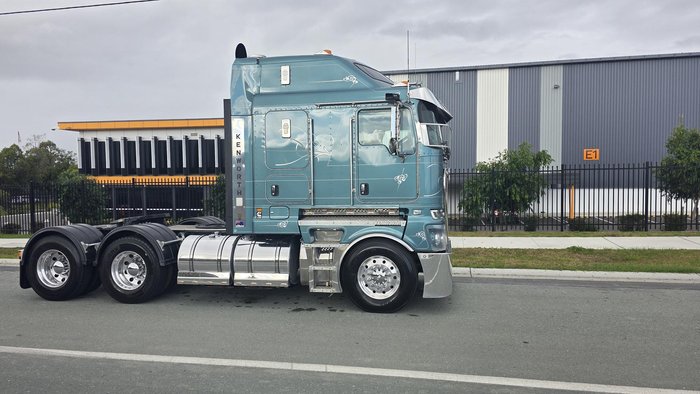 2023 Kenworth K200